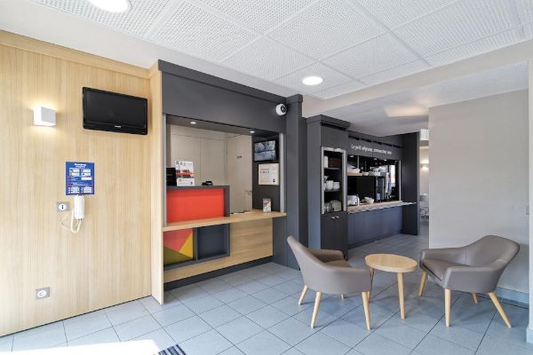 B&B Hotel CHATEAUROUX (2) Aéroport (Déols)